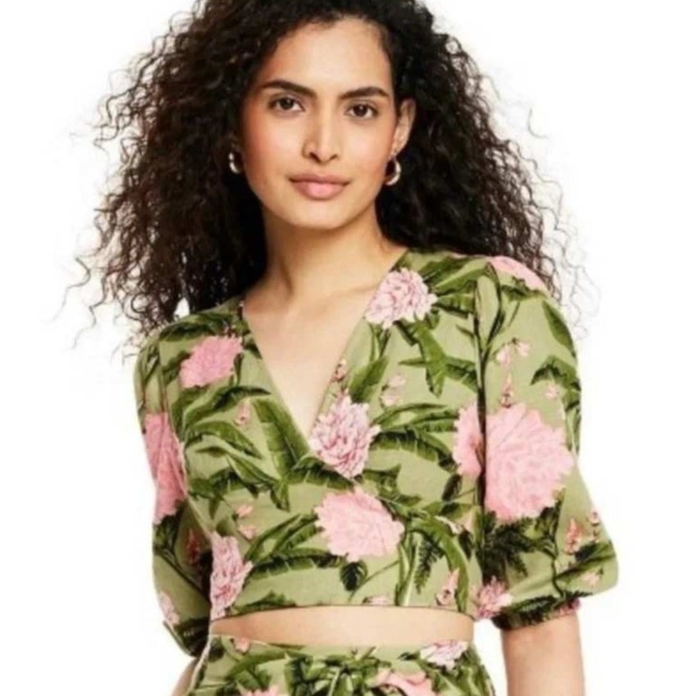 Agua Bendita x Target Peony‎ Print Tie Wrap Crop Top Size M Coconut Girl Floral
